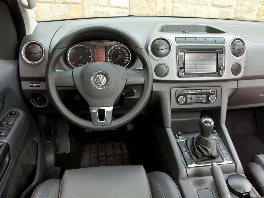  Volkswagen Amarok Double Cab Highline 2010 года  (фото 31 из 33)